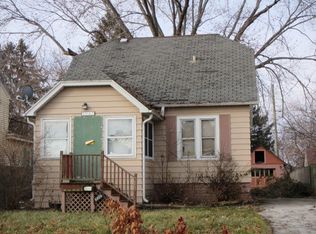 5921 N 41st St, Milwaukee, WI 53209