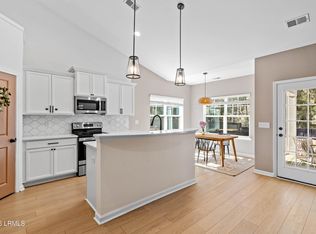 158 Thistle Ln, Beaufort, SC 29907