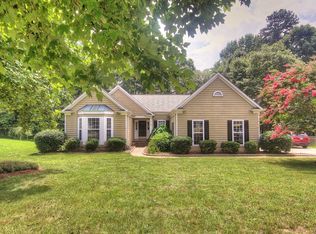 149 Castleton Dr, Mooresville, NC 28117