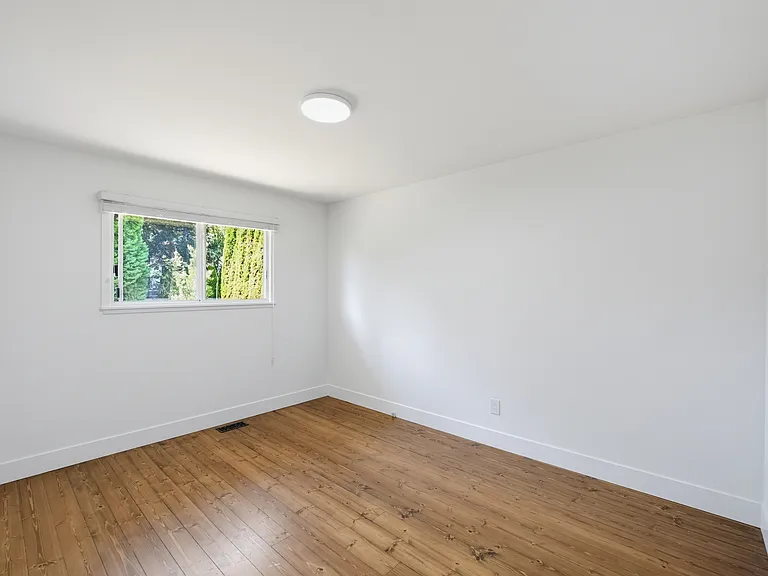 1341 Parker St — Photo 26