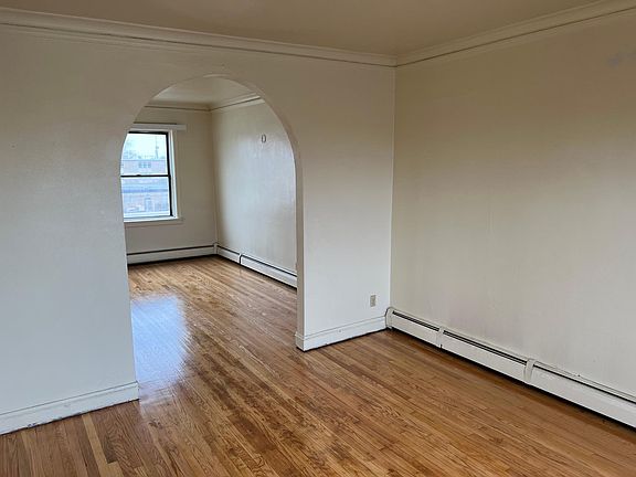3rd image of 1225 Beacon St