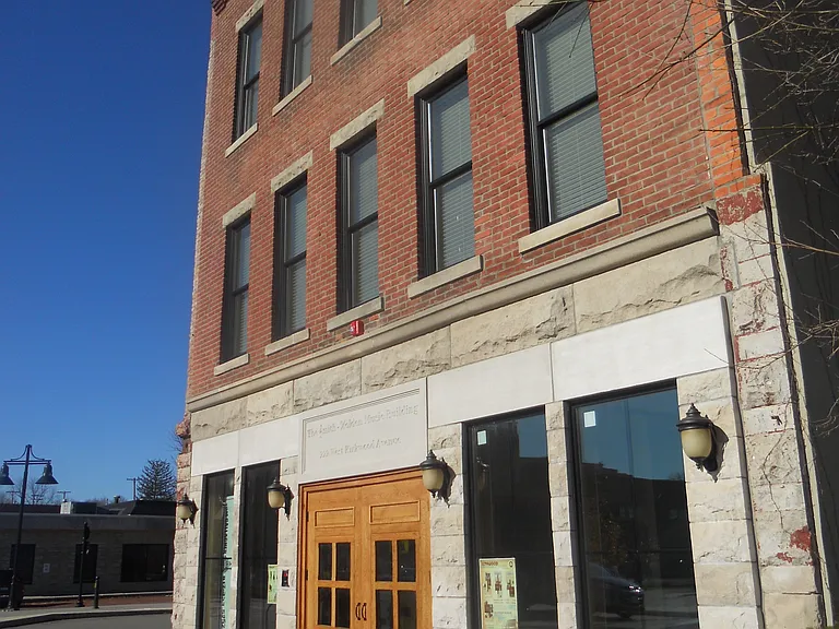 Kirkwood on the Trail- 2 or 3 bedroom apartments downtown