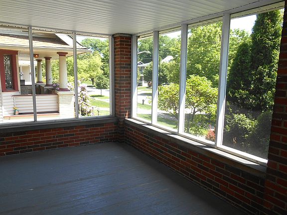 2nd image of 1254 Edwards Ave