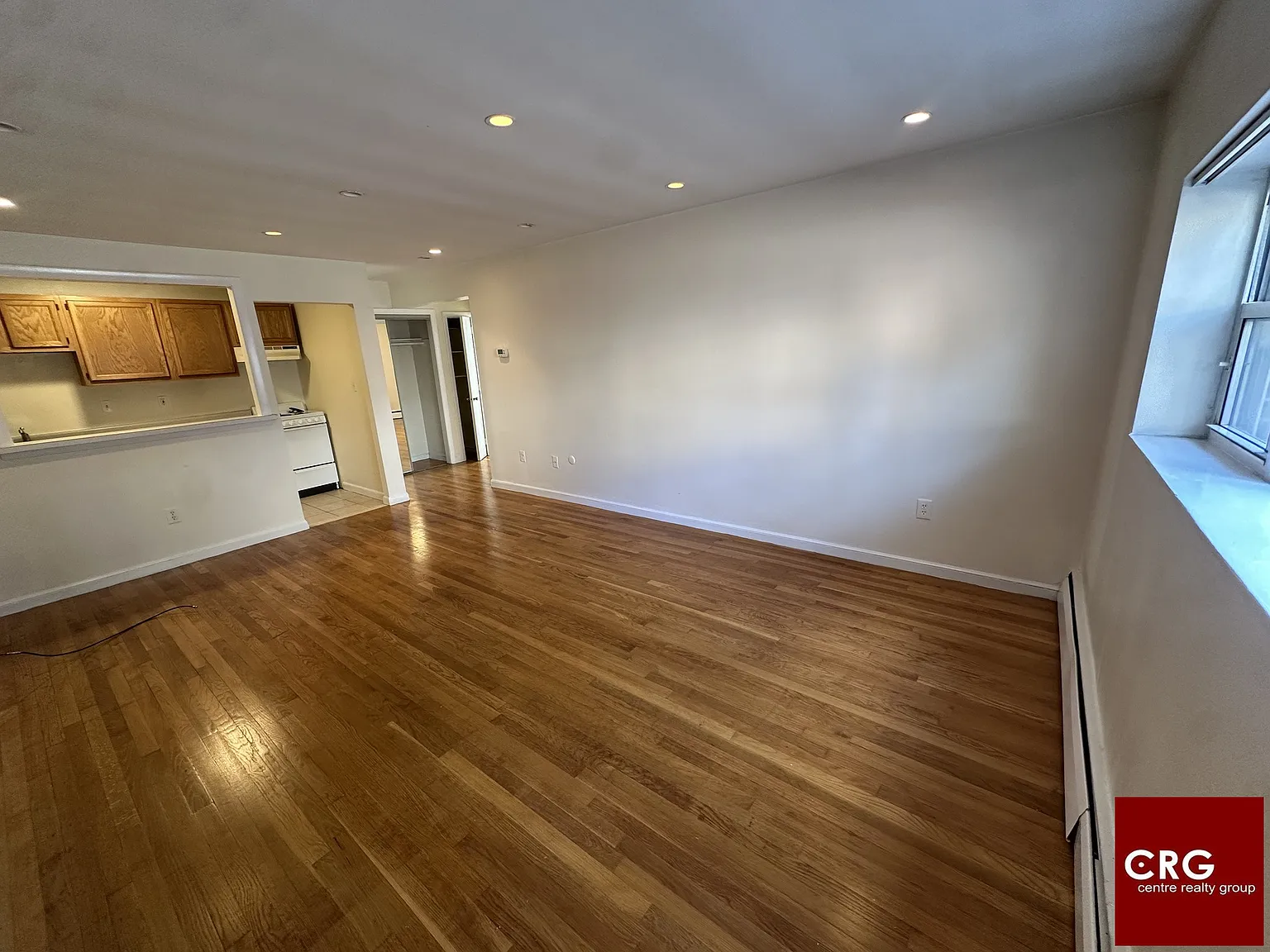 1 bed, 1.0 bath, $2,500 — Photo 2