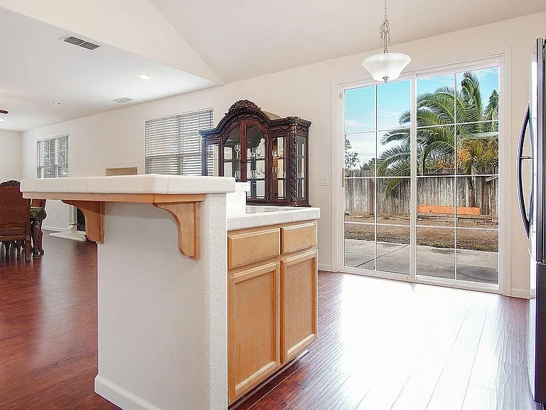 595 Birchwood Rd — Photo 21