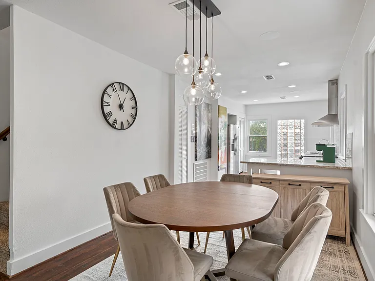5800 Oram St #5800 — Photo 15
