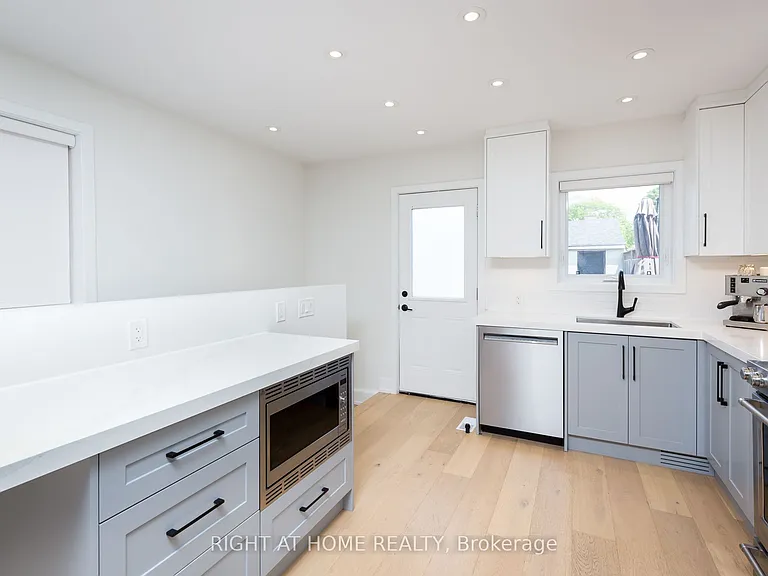 171 Gilbert Ave — Photo 8
