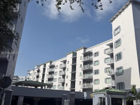 2475 NW 16th Street Rd, Miami, FL