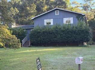 3006 Deshong Dr, Stone Mountain, GA 30087