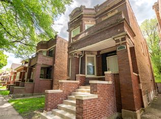 7112 S Prairie Ave, Chicago, IL 60619