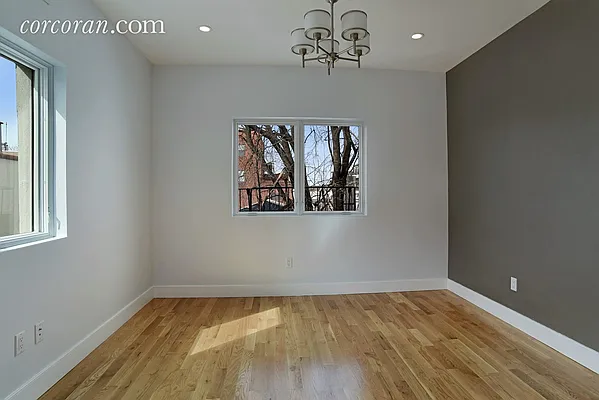 Rented by Corcoran | media 23