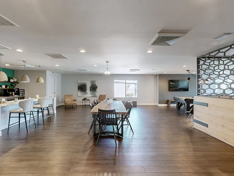 Halsey Flats — Photo 17