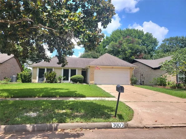 3005 Winchester Way, Sugar Land, TX 77479