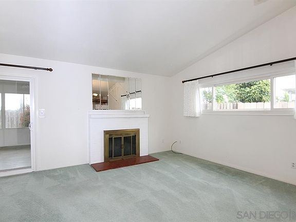 4th image of 4801 Mount Harris Dr