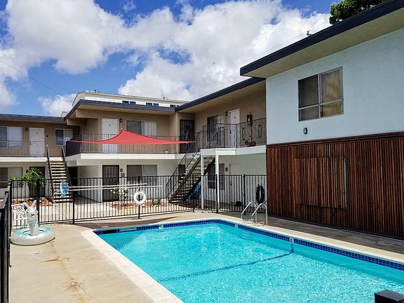 2nd image of 2545 Fairmount Ave #1