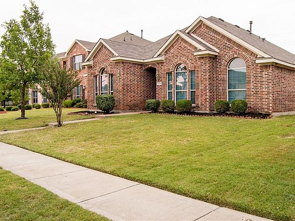 2nd image of 409 Clear Springs Ct