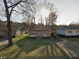 916 Chalmers St, Durham, NC 27707