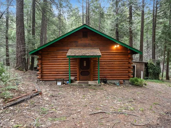 4501 Jenkinson Cir, Pollock Pines, CA 95726