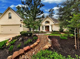 15 Carriage Pines Ct, Spring, TX 77381