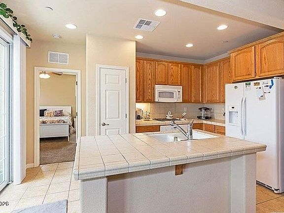 5th image of 1750 Wind Ranch Rd Unit C