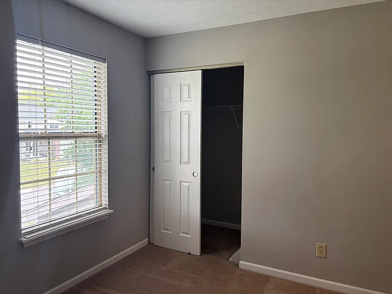 1129 Aqueduct Way — Photo 39