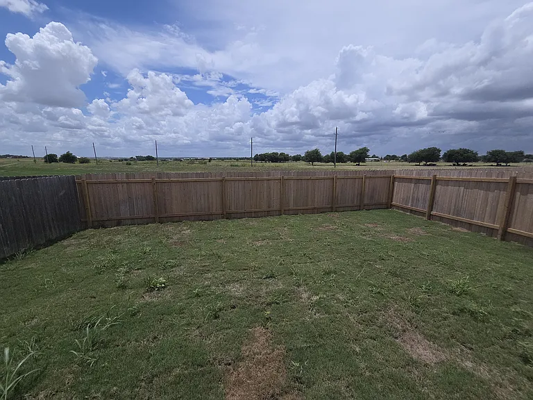 604 Rancho Del Cielo Loop — Photo 19
