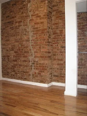 Rented by Tower Brokerage | media 37