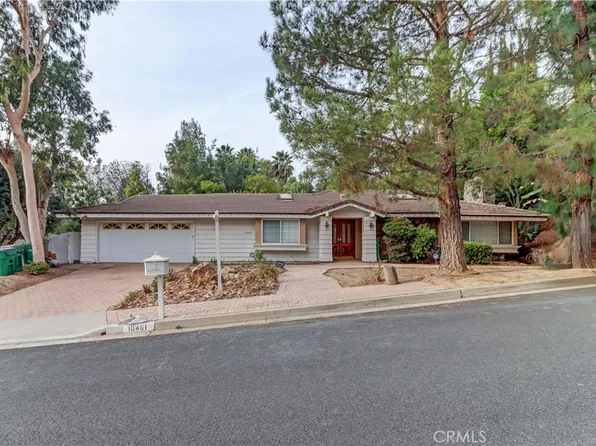 10461 Shadyridge Dr, Santa Ana, CA 92705