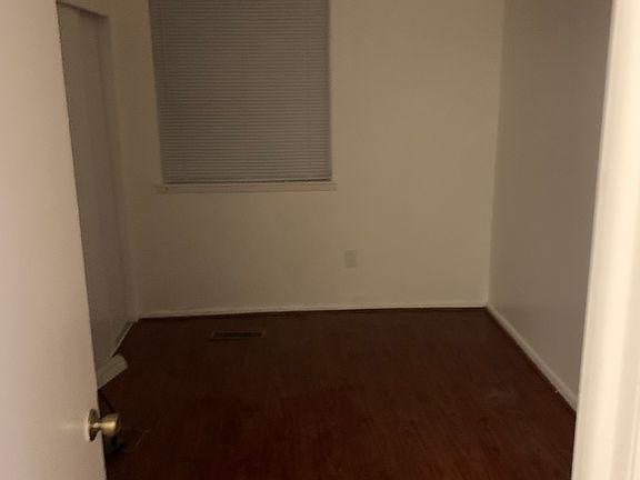 4th image of 7618 Summerdale Ave #1