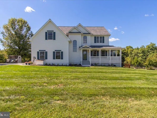 3335 Eclipse Dr, Jefferson, MD 21755