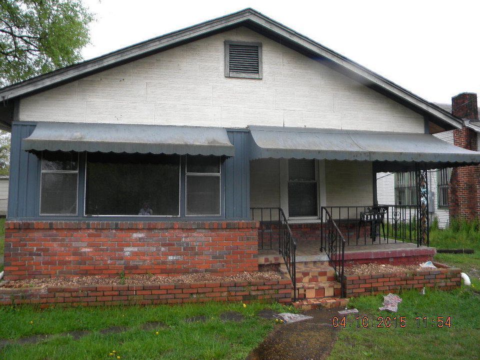 1st image of 2904 E 43rd St