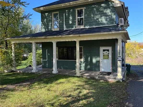 393 Adelaide St, Dalhousie, NB E8C 1B5