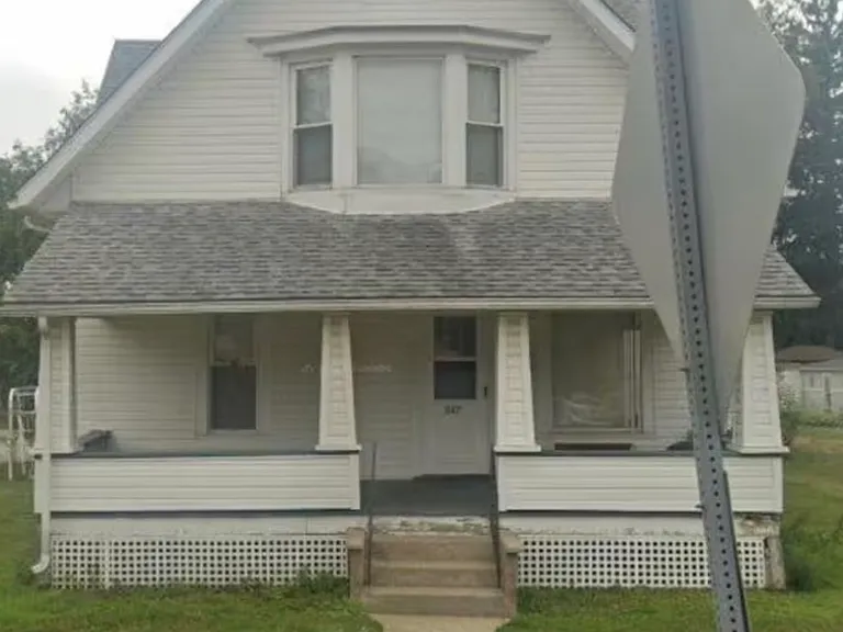 547 E Liberty St — Photo 1
