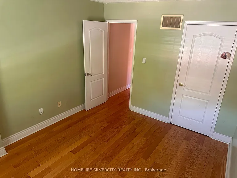 6 Silverbell Ct — Photo 15