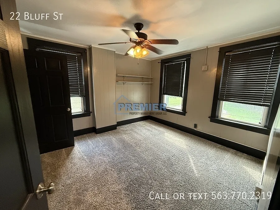 3 bed, 1274 sqft, $1,300 — Photo 2