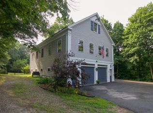 57 Newton Rd, Plaistow, NH 03865