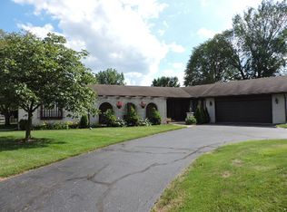 6233 Wexford Ct, Maumee, OH 43537