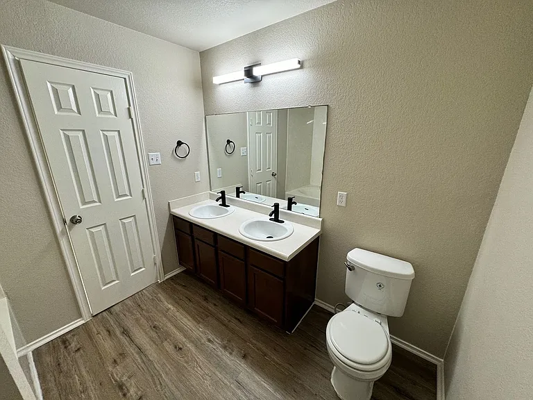 204 Pine Arbol — Photo 12