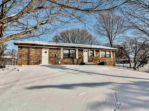 5th image of 3032 La Salle Ave