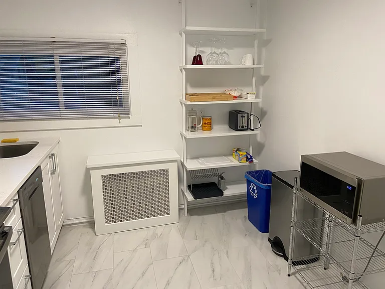 220 S Geneva St #4 — Photo 12
