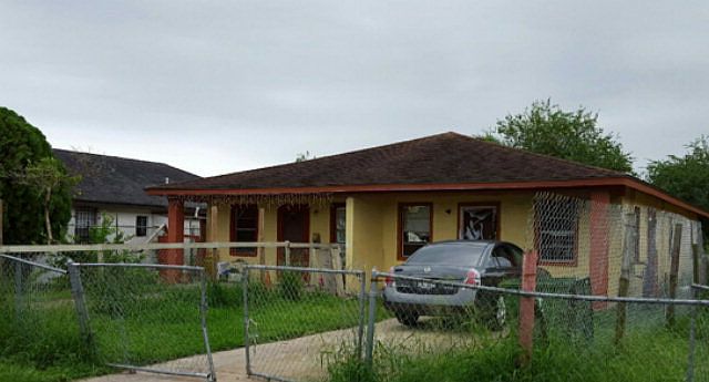 1st image of 6606 Simon Pl