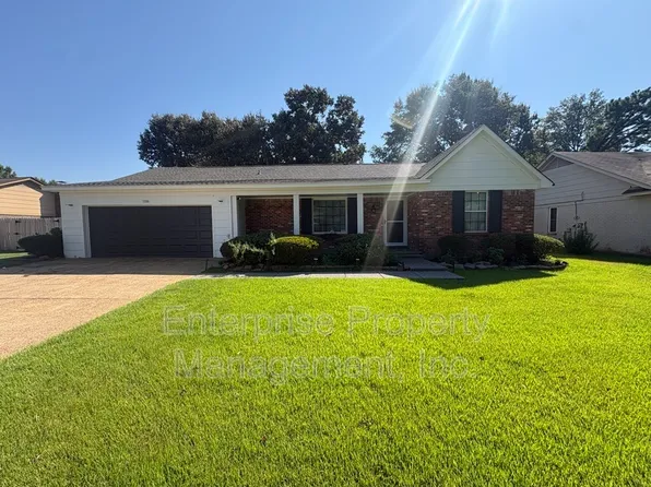 1116 Simmonsridge Dr, Collierville, TN 38017