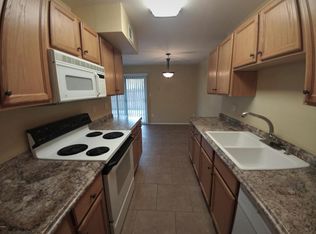 5905 W Golden Ln, Glendale, AZ 85302