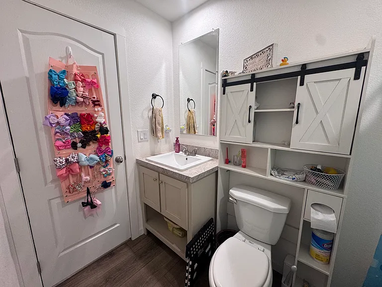 25310 N Lakeside Dr — Photo 4