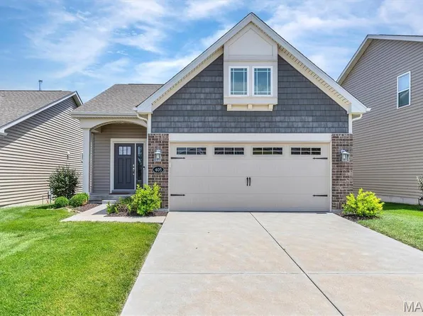 405 Copperfield Ct, Saint Charles, MO 63301