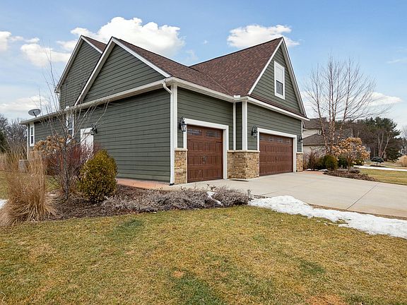 2nd image of 7055 Campbell Mills Ct