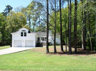 5200 Pine Hill Ln, Kitty Hawk, NC 27949