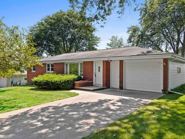 957 Manor Pl, Green Bay, WI 54304