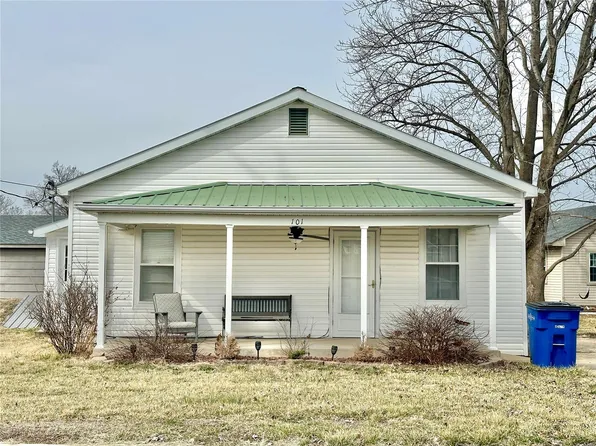 101 W Walnut St, Desloge, MO 63601