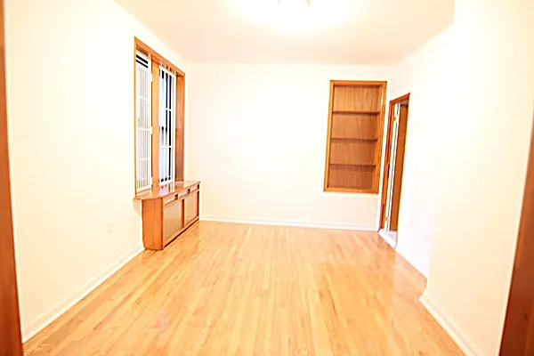 Rented by America Mecca Realty LLC | media 30